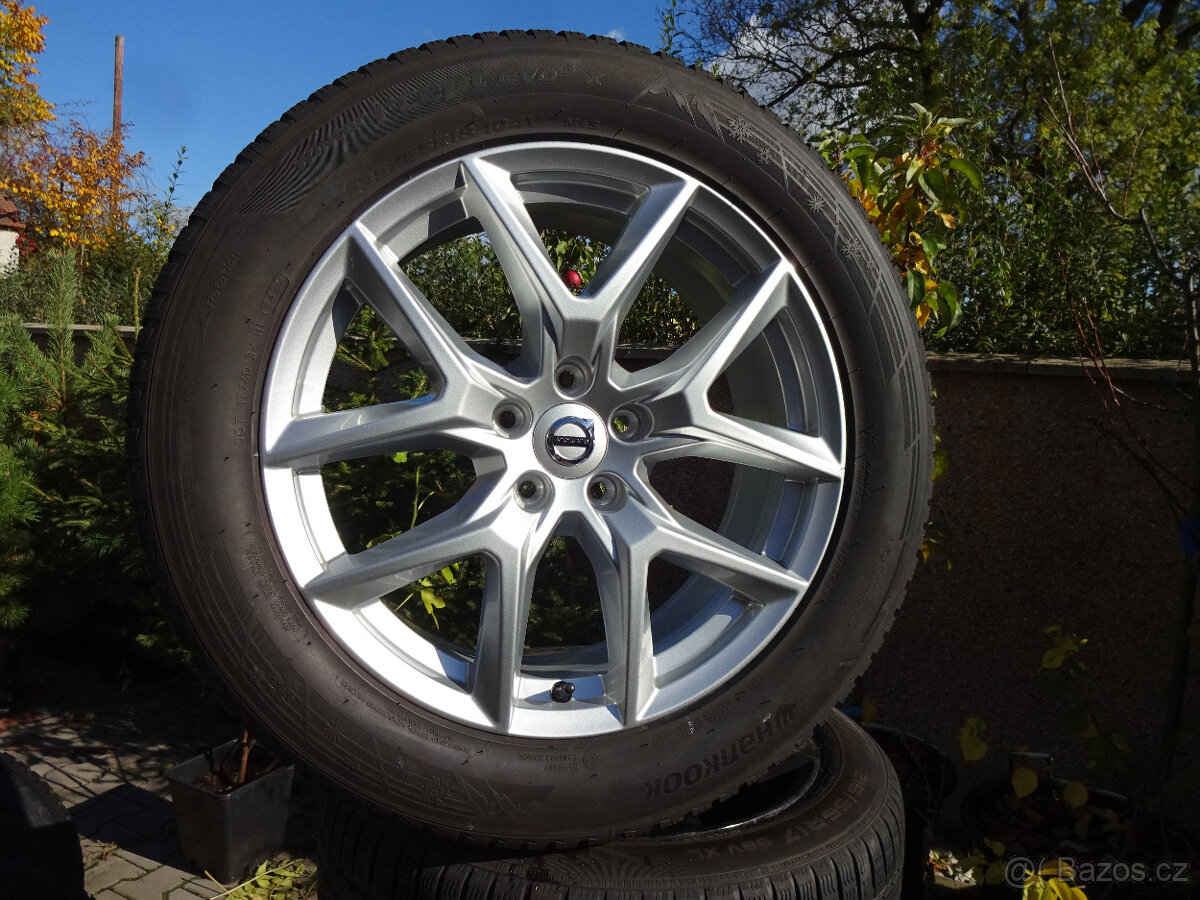 Volvo XC40 + V90 CC - zánovní zimní alu 18" 5x108 ET50,5
