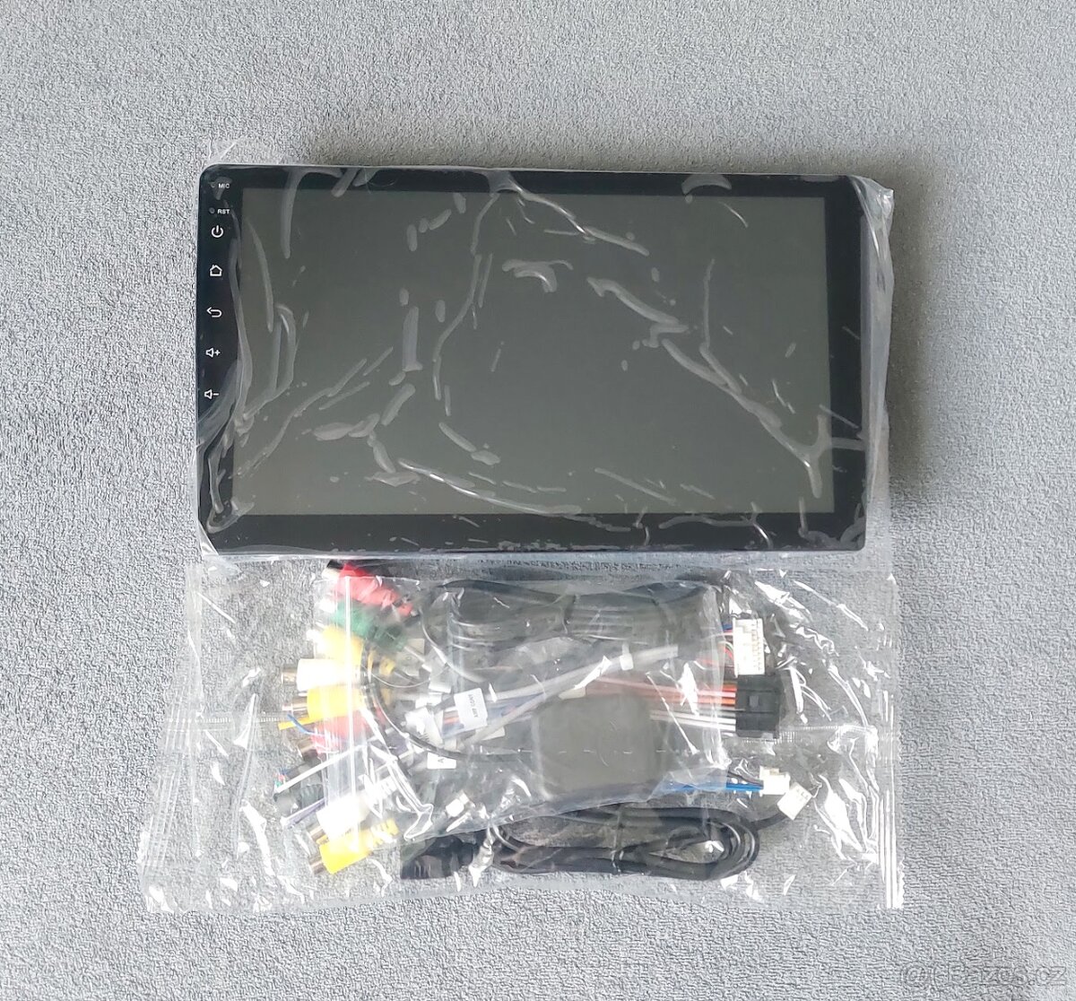 9" Android autorádio 2+32GB - Wifi, GPS, Bluetooth