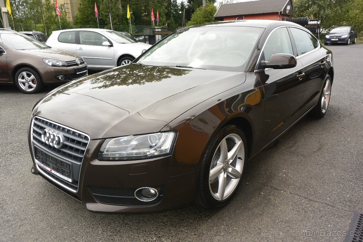 PRODÁM Audi A5 2.0 TFSi 132kW Sportback,manuál