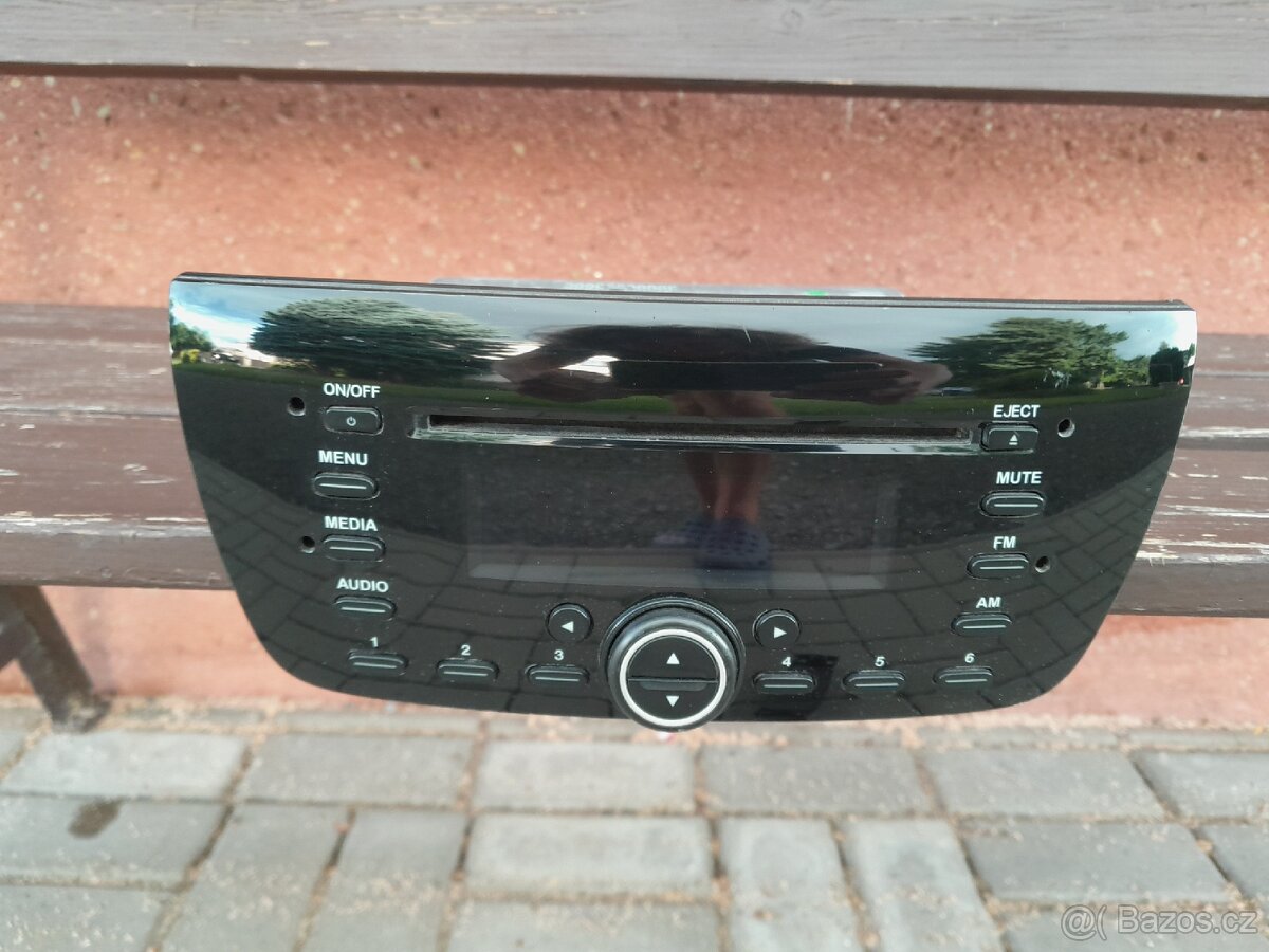 Originální autorádio Delphi F263 EUR pro vozy Fiat