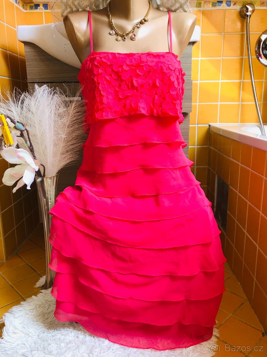 saty # spolecenske# hostnasvatbu# plesove# volanky