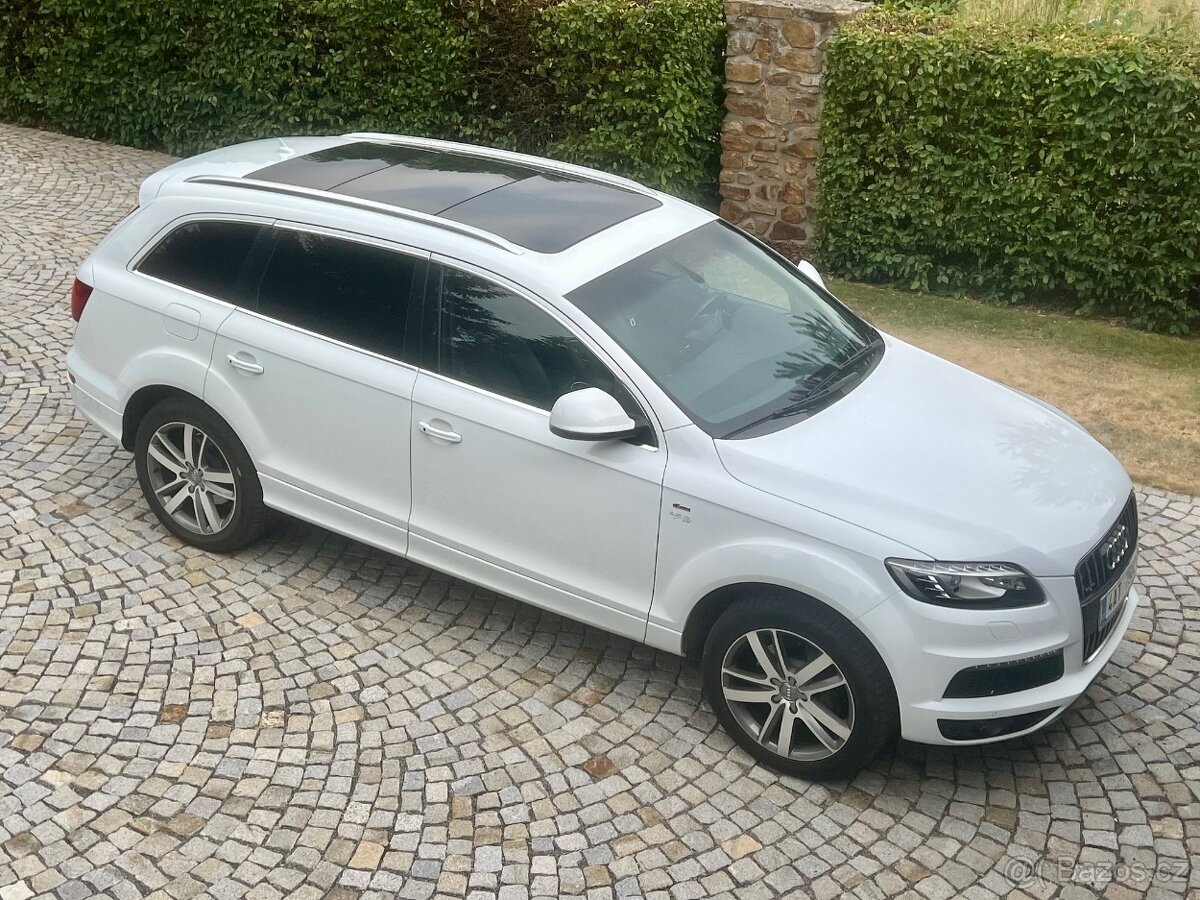 Audi Q7, výborný stav, 7 míst, odpočet DPH