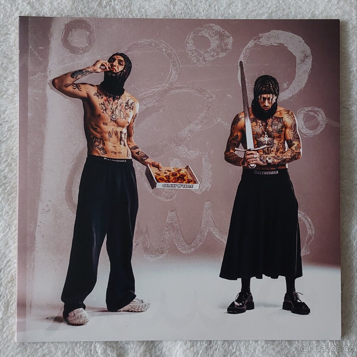 Yzomandias & Nik Tendo - Kruhy & Vlny