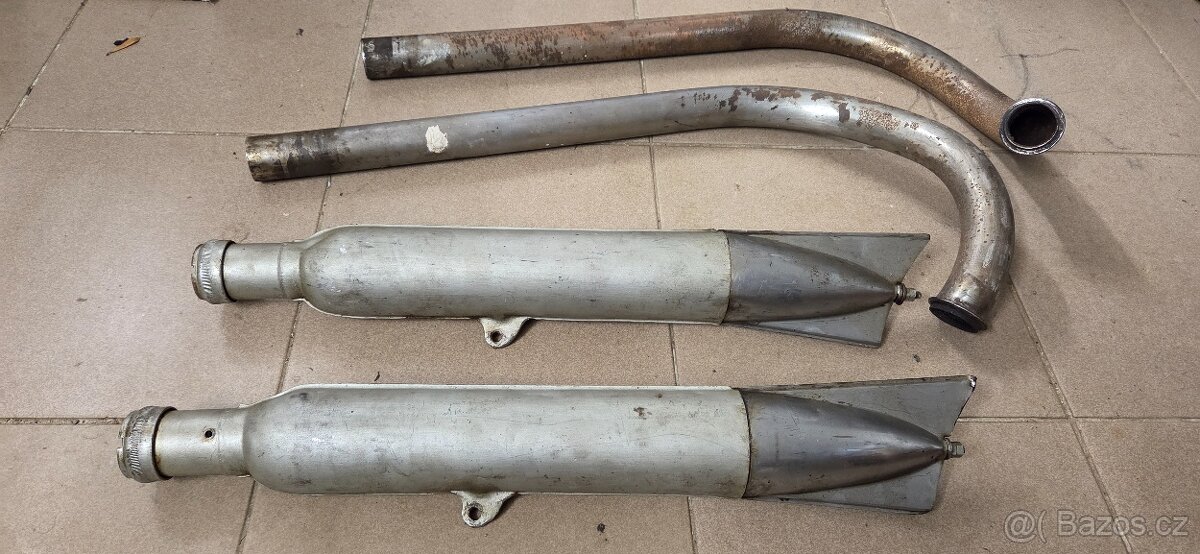 Jawa pérák výfuky