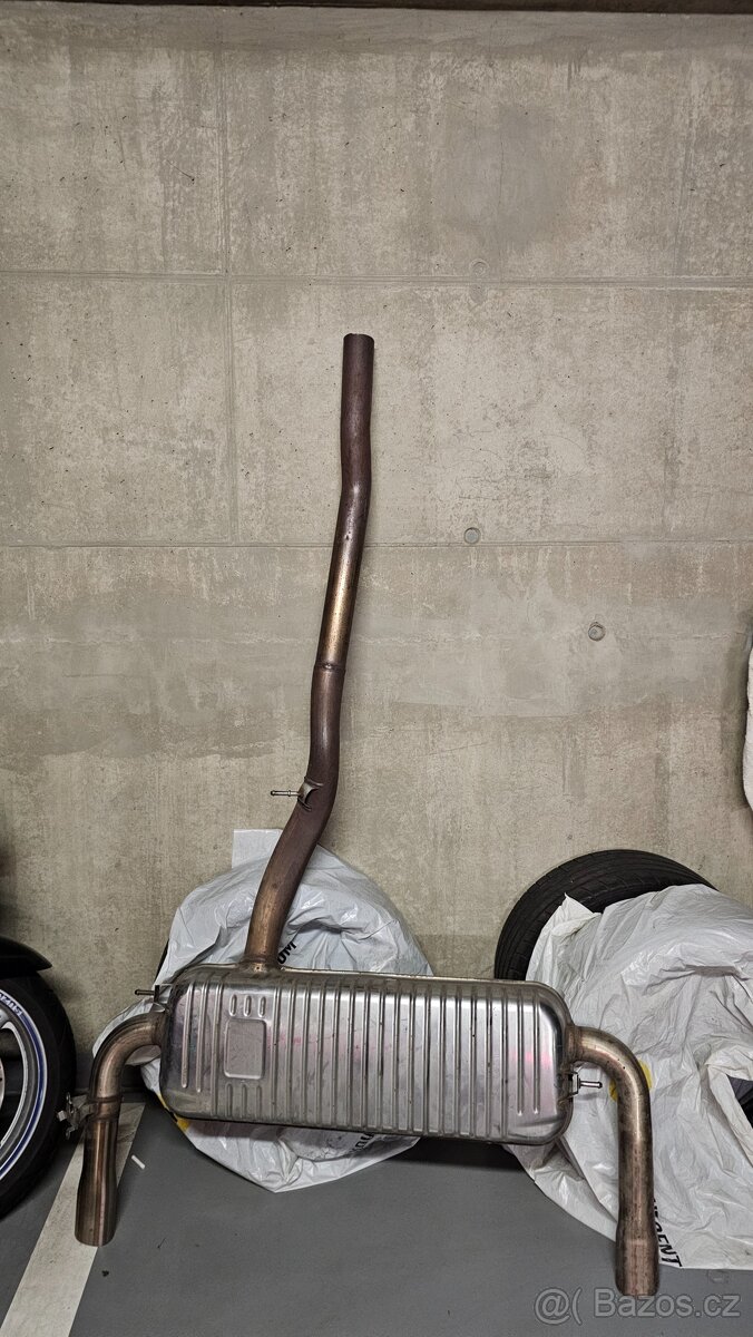 Originál výfuk BMW 235i