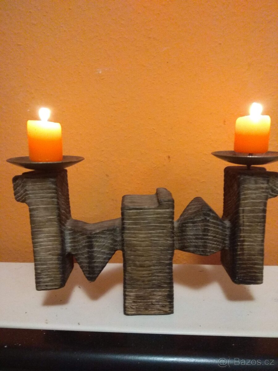 SVÍCEN na 2 svíčky dřevěný