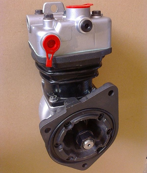 PRODÁM KOMPRESOR/ compressor 1013 1cylinder 88mm 300cm strok