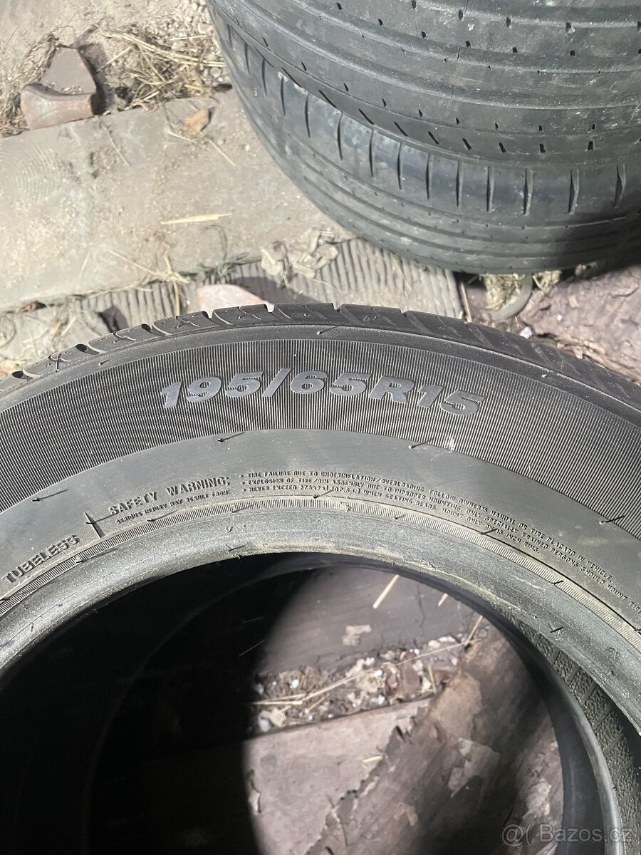 195/65 R15 Dvě nové letní gumy