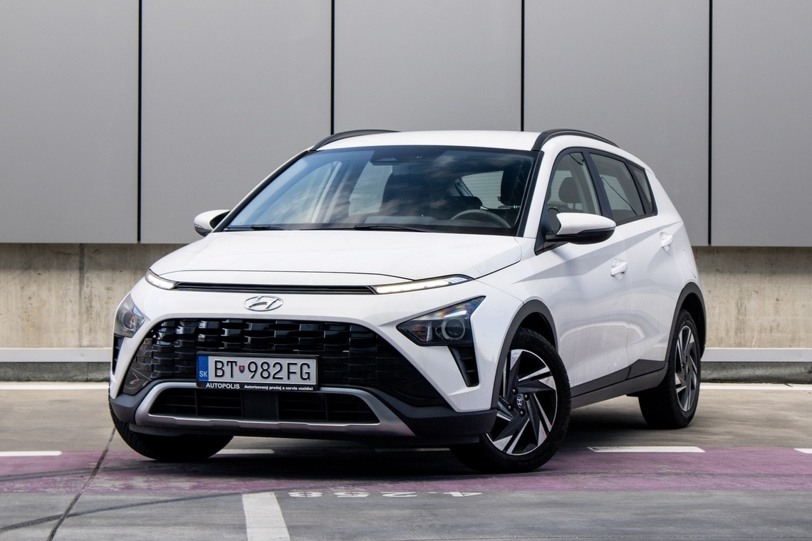 Hyundai Bayon 1.0 T-GDi AT Family Winter Pack - 14 500km