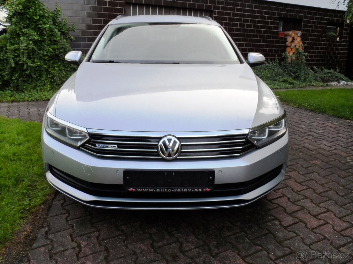 VW Passat B81.6TDI 88KW,R.V.11/2017,Led Světla,Navi,Top Stav