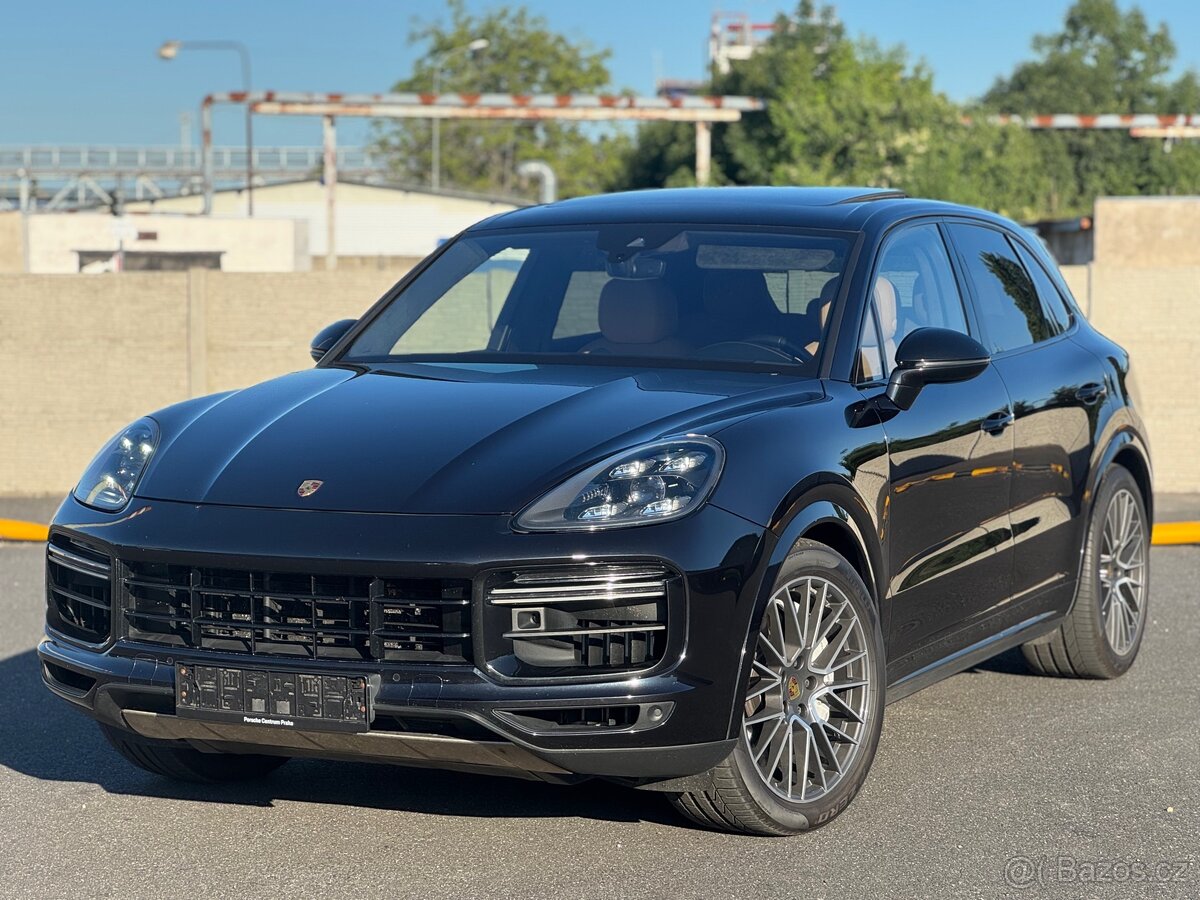 Porsche Cayenne Turbo 4.0 V8, Záruka, Akrapovič, top výbava