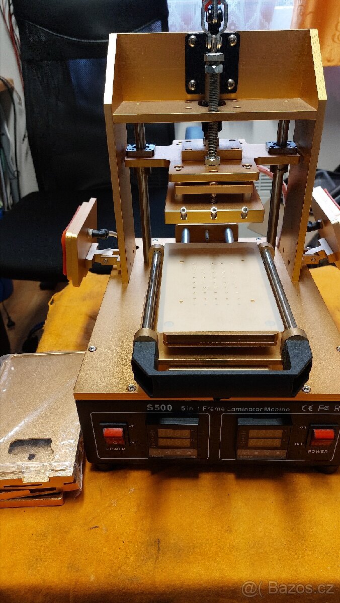 Lcd separator