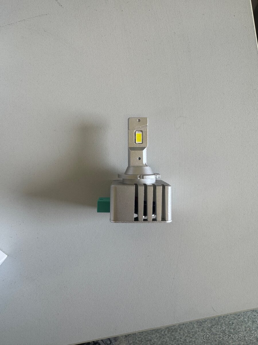 Superb 3 LED žárovky