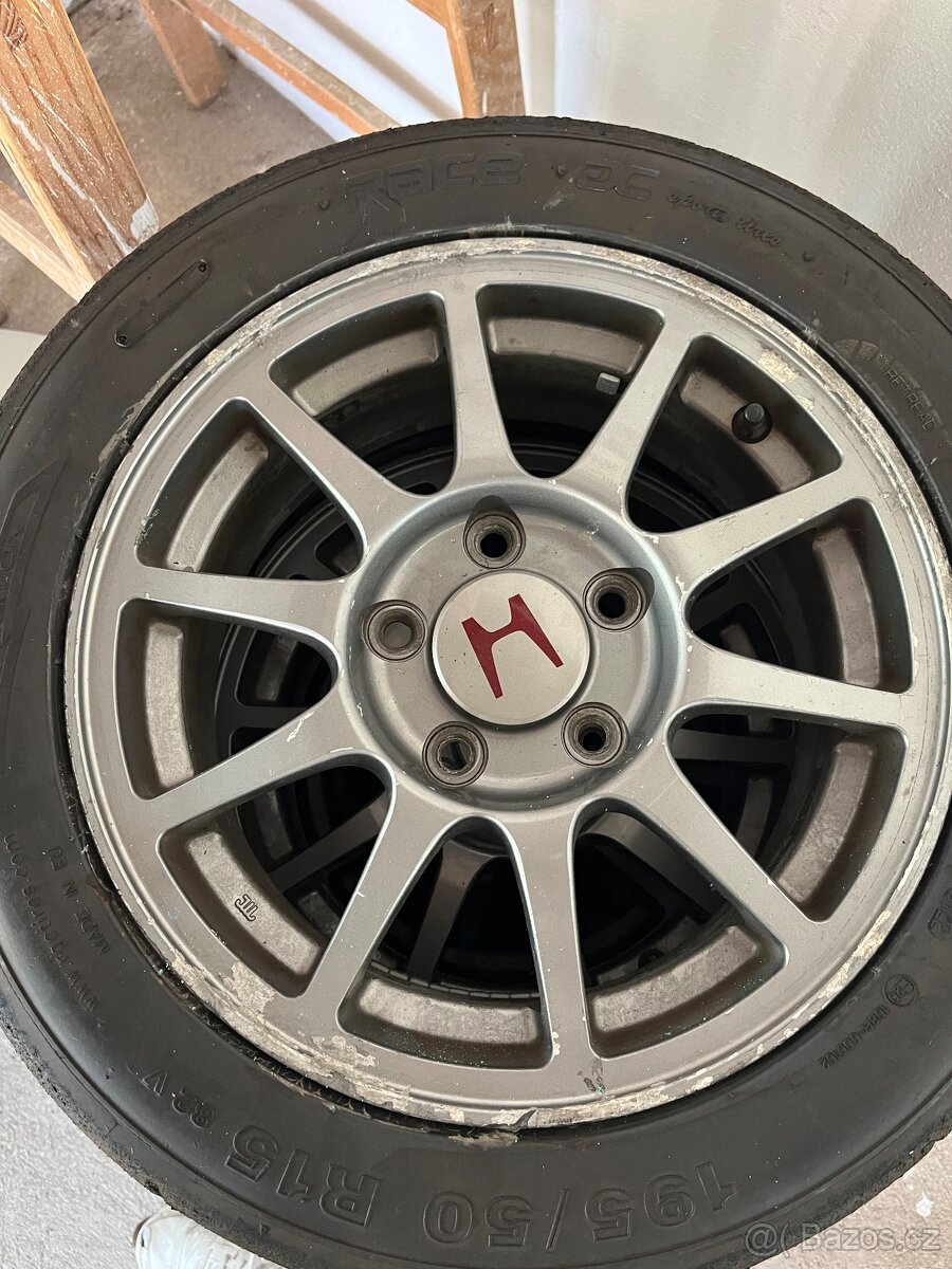 Honda integra kola