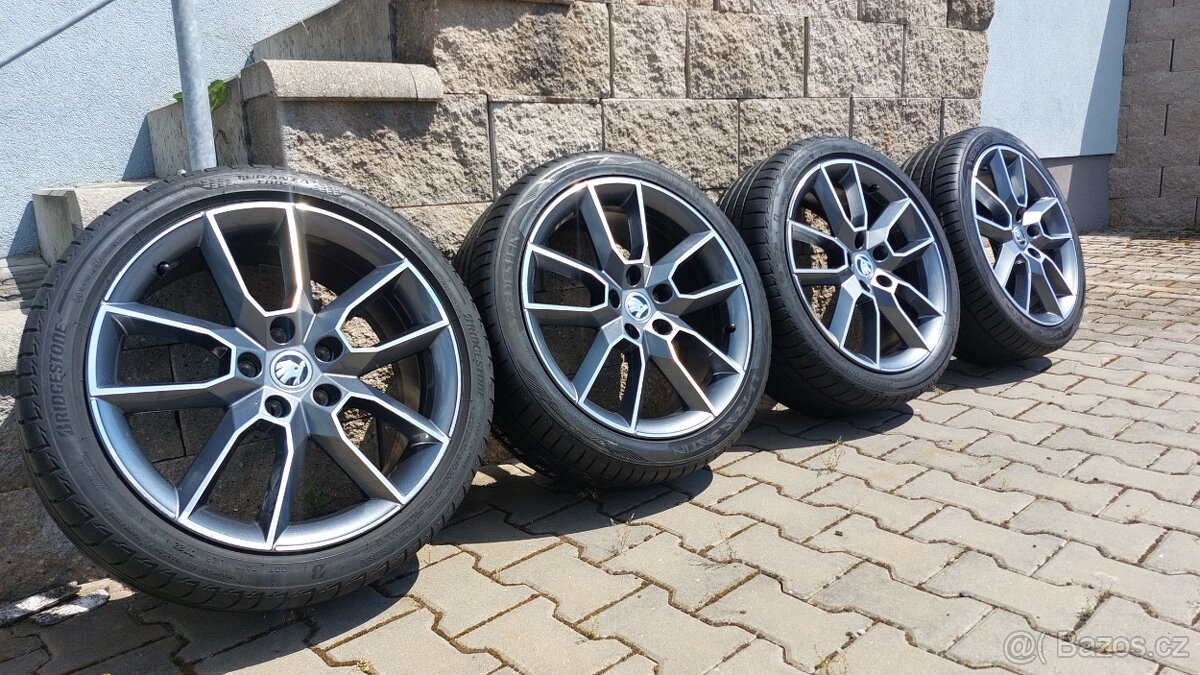 Alu kola Škoda Octavia rs R18" Gemini