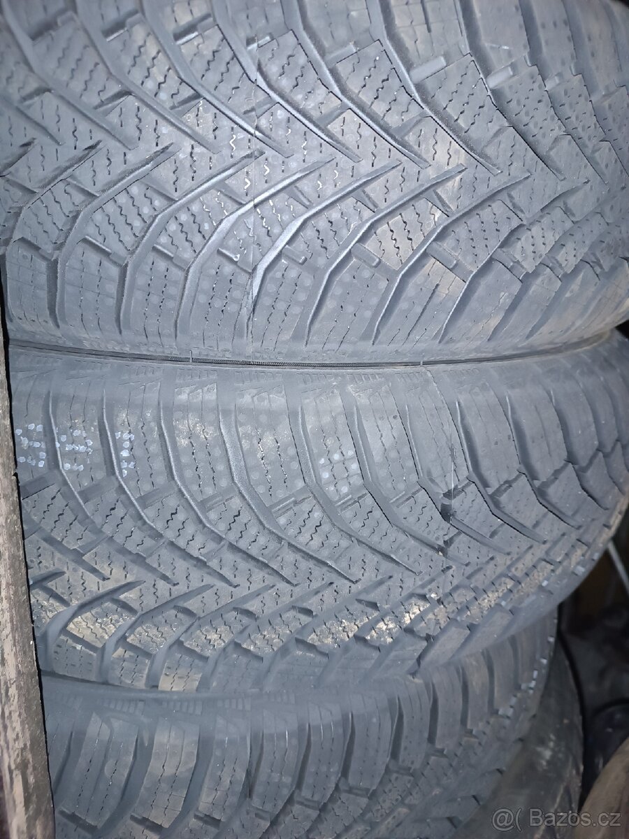 Zimní pneumatiky r13