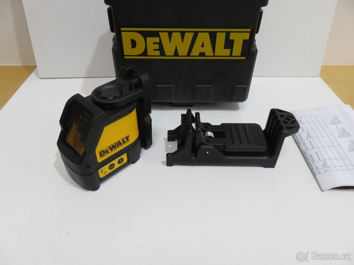 Zánovní křížový laser Dewalt DW088 - červený