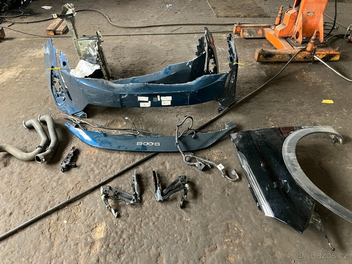 prodám díly Peugeot 5008 , 3008 r.v. 2022
