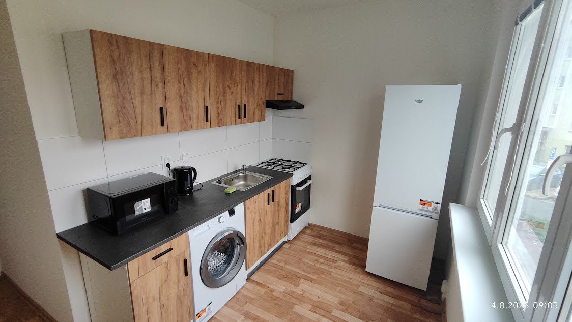 (724) Pronájem, byt 2+1, 53 m, Čs. armády 135, Habartov