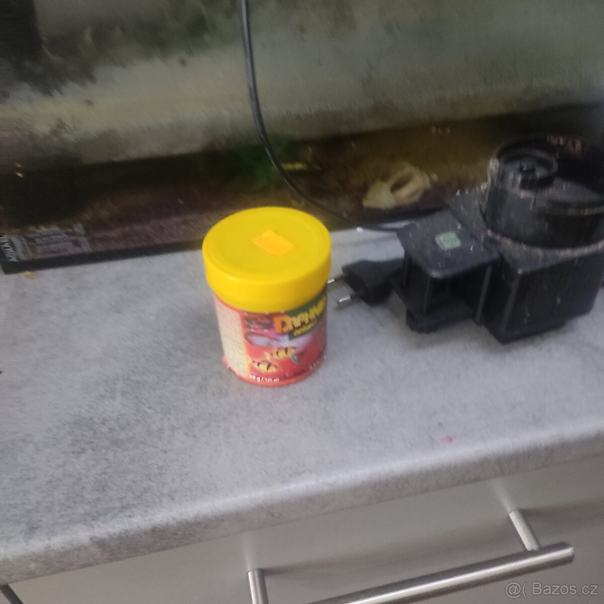 Prodám kompletní set akvárko se vším