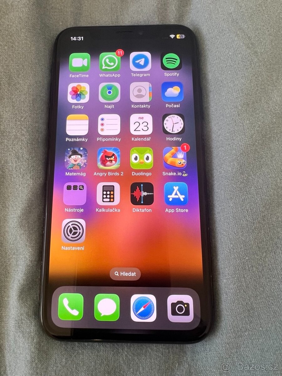 Iphone X, 256 GB, OLED displej, baterie 96%, super stav
