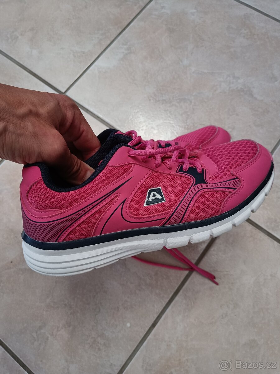 Alpine pro Kube vel 37