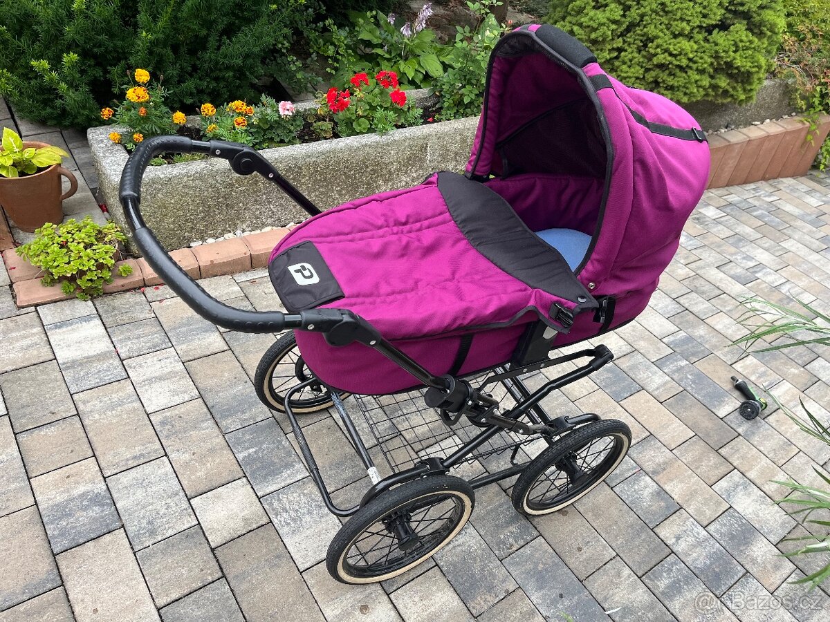 Patron Athena - kočár na chalupu