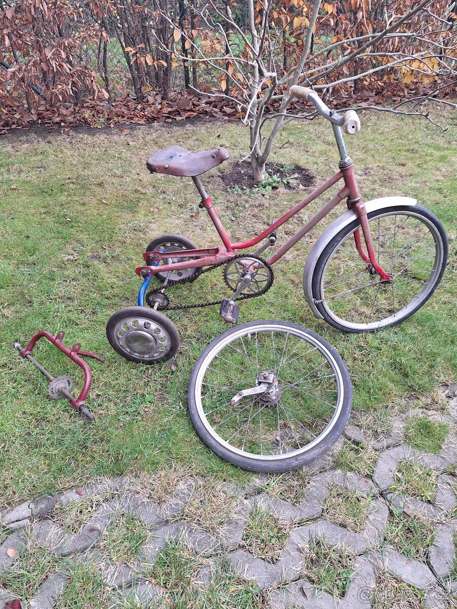 Retro tříkolka ,rok 1967