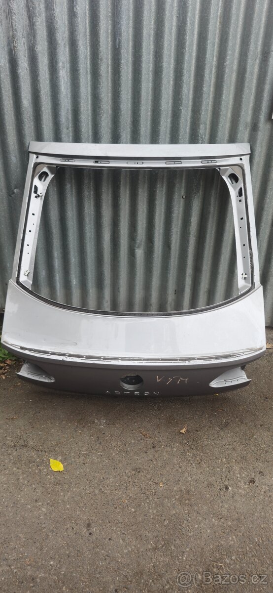 Viko kufru vw arteon