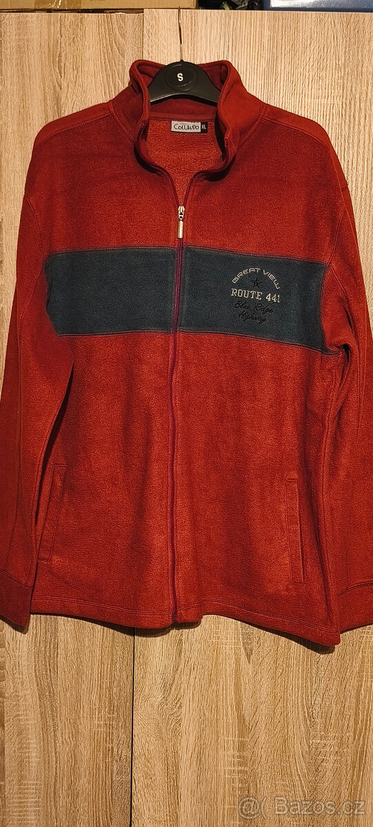 červená mikina COLLAUDO