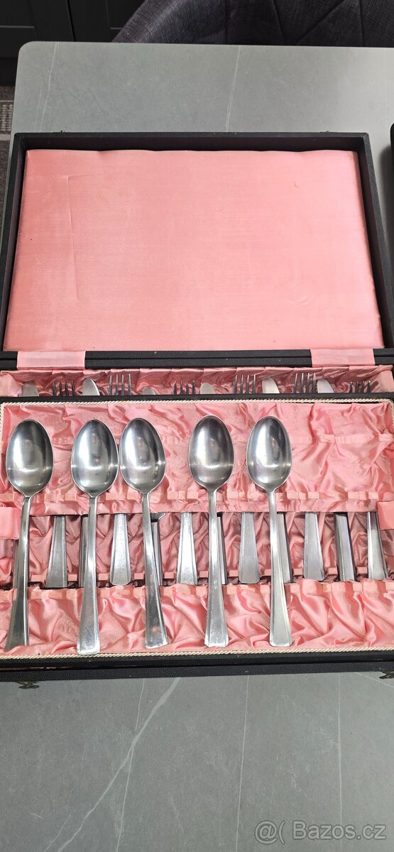 Starožitné příbory