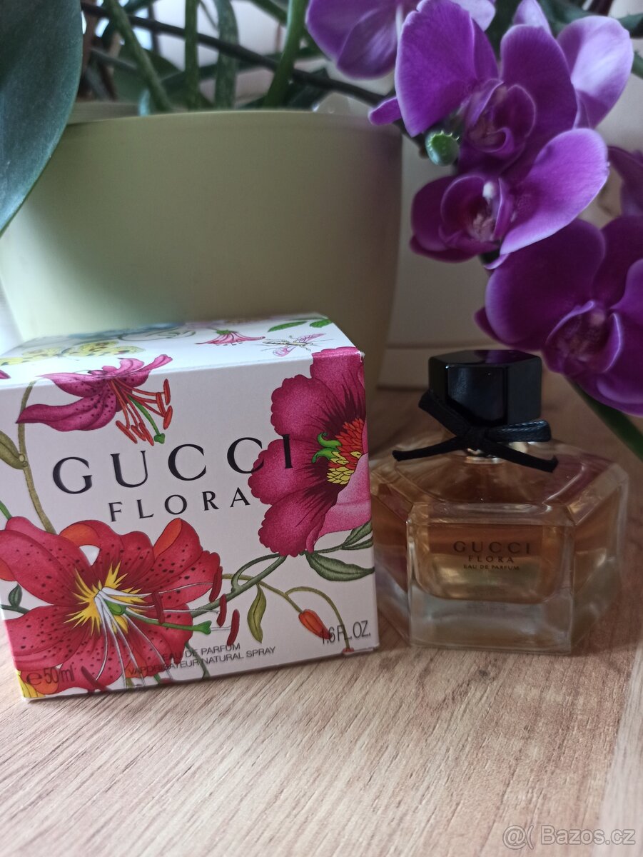 Gucci Flora parfém