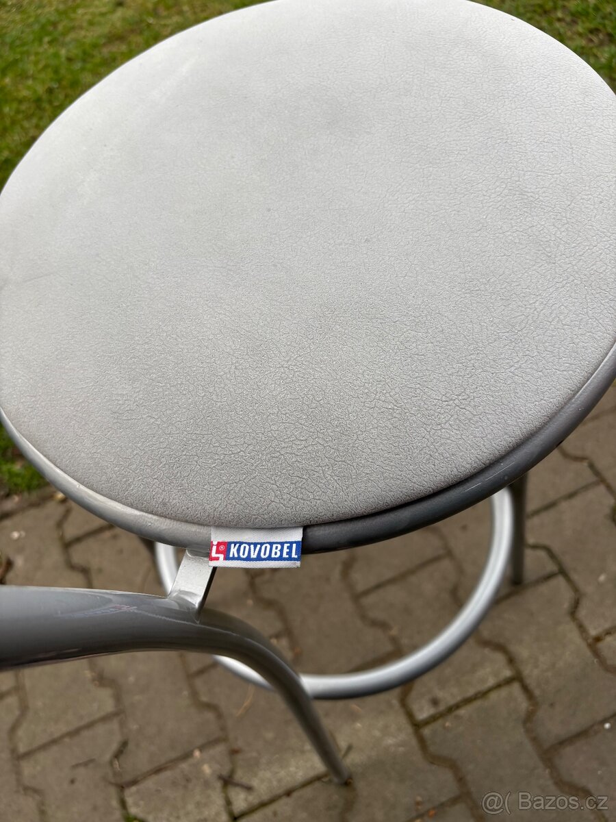 kovové barové židle