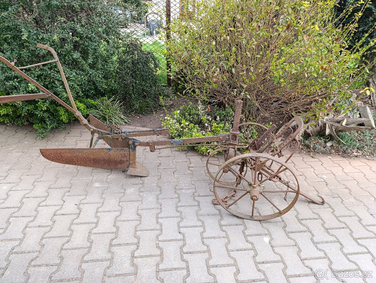 Staré ruchadla
