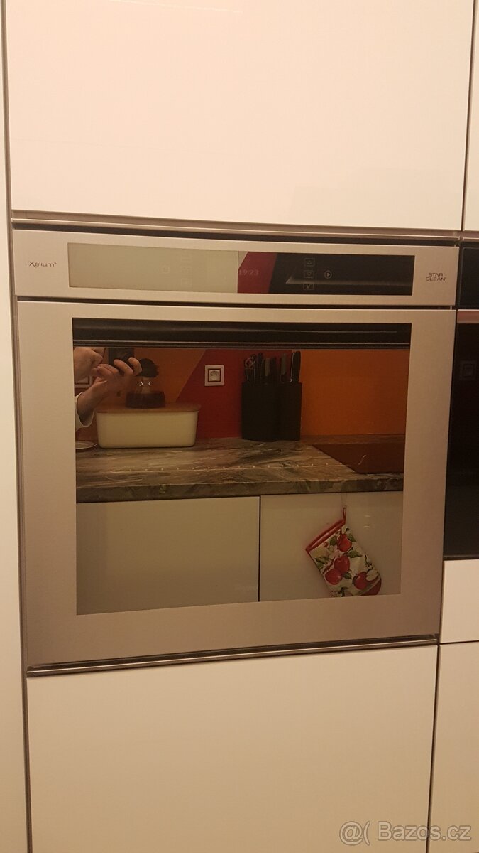 Vestavná trouba Whirlpool - AKZM 8380 IXL