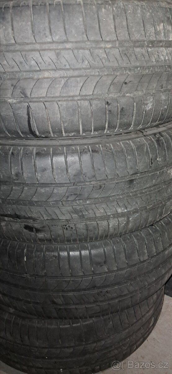 Letní pneu 205/55R16