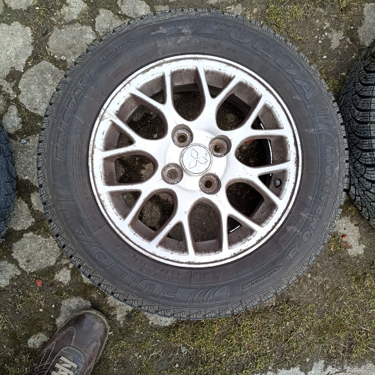 Litá originál kola Mitsubishi 4x100r14, pneu185/65R14
