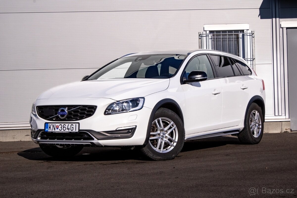 Volvo V60 Cross Country D4 2.4 AWD Automat