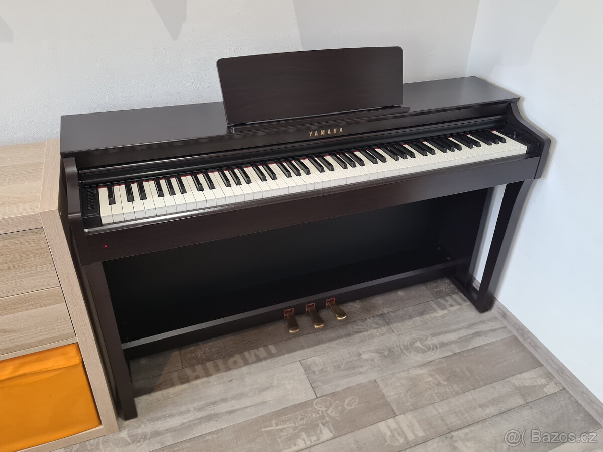 Prodám digitální piano Yamaha Clavinova CLP-625R