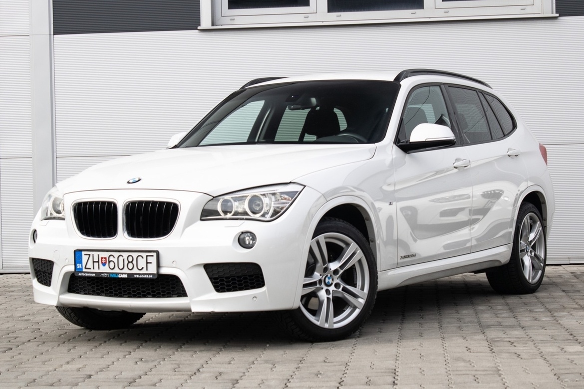 BMW X1 XDRIVE 20D A/T M PACKET