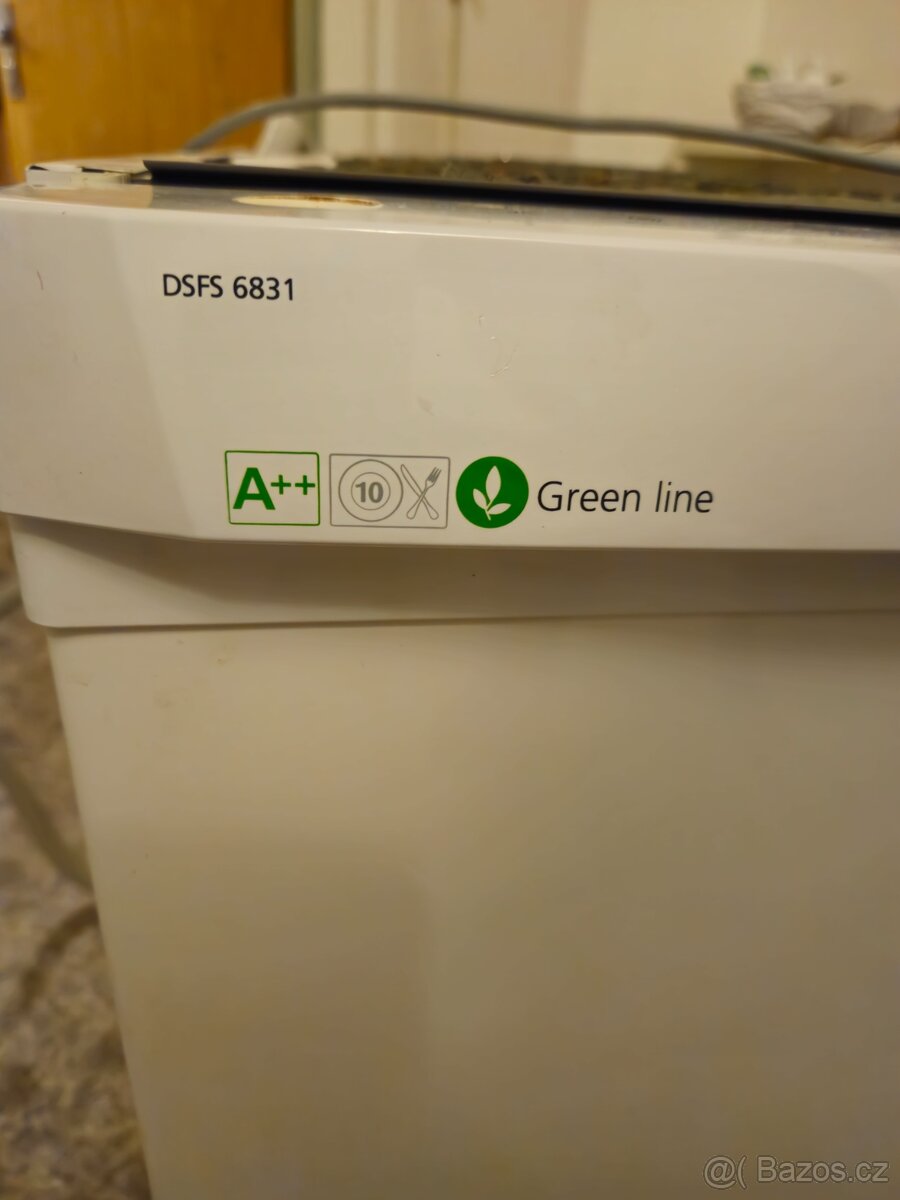 Myčka beko 45 cm úzká pod linku