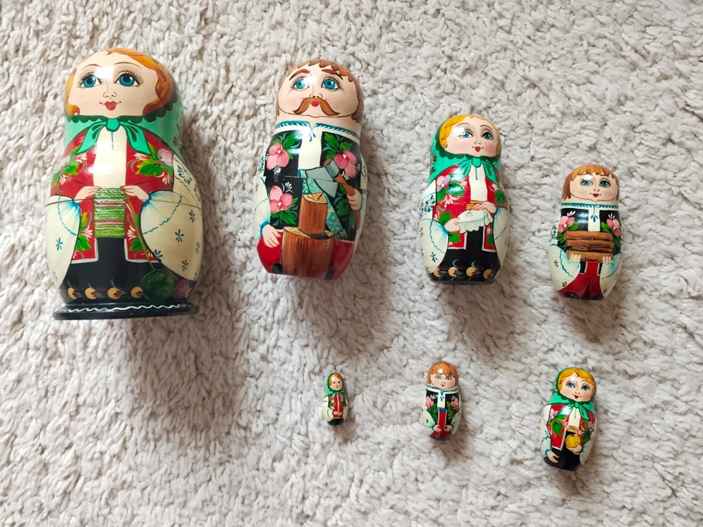 Matrjošky - dřevěná hračka, figurky, originál, z dedictvi