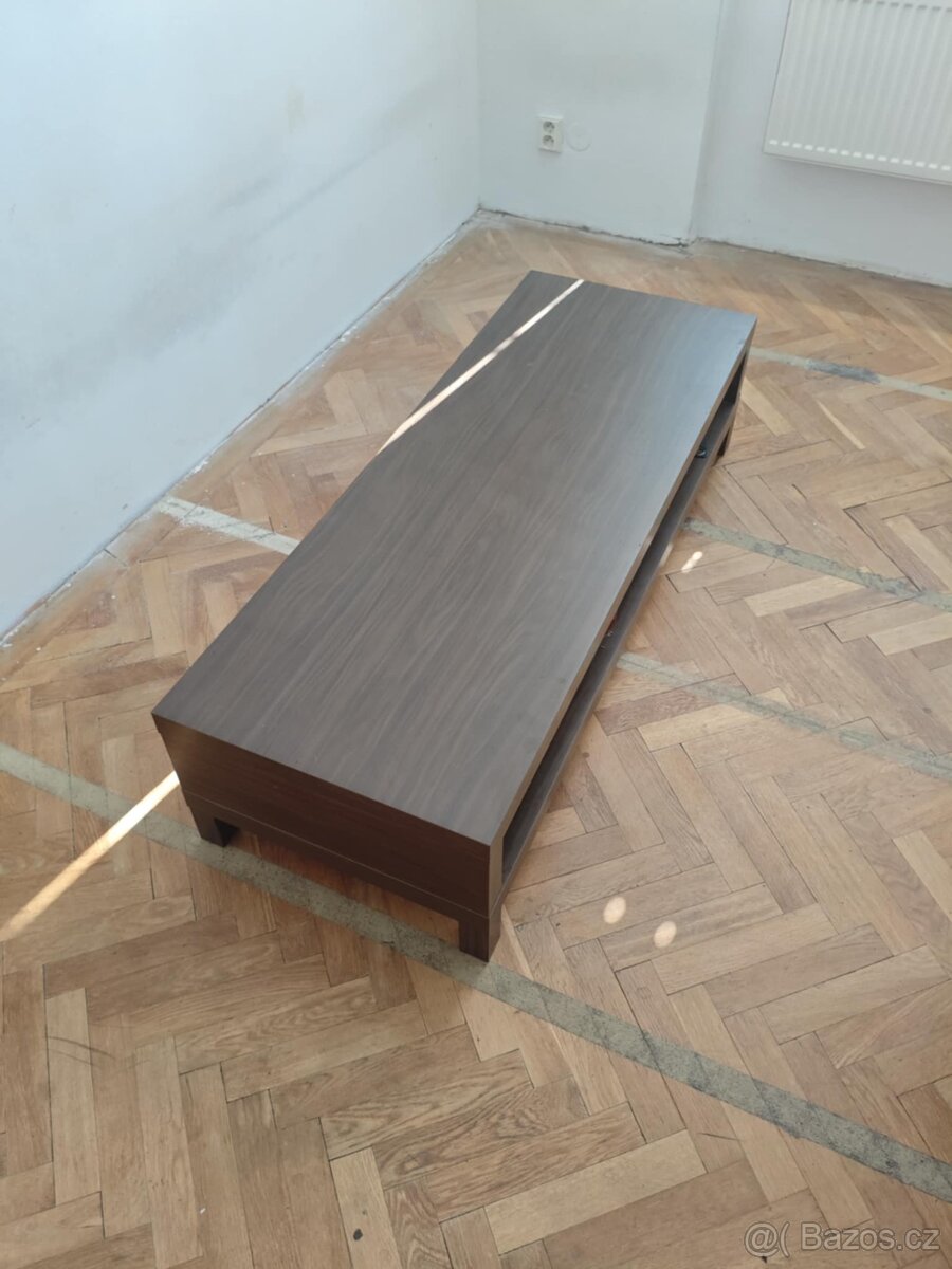 Konferenční stolek tmavě hnedý