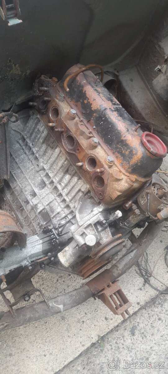 Motor škoda 100