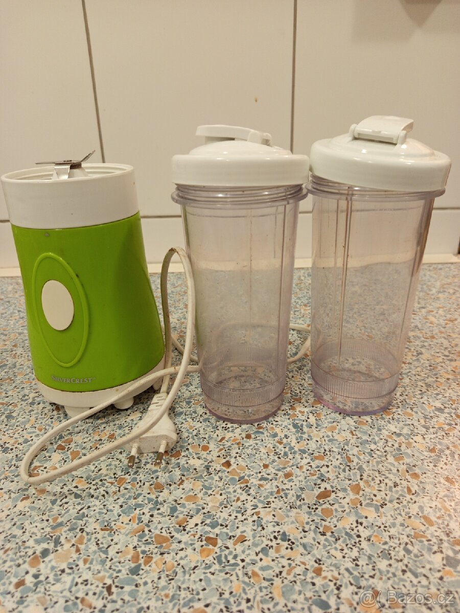 Smoothie mixér