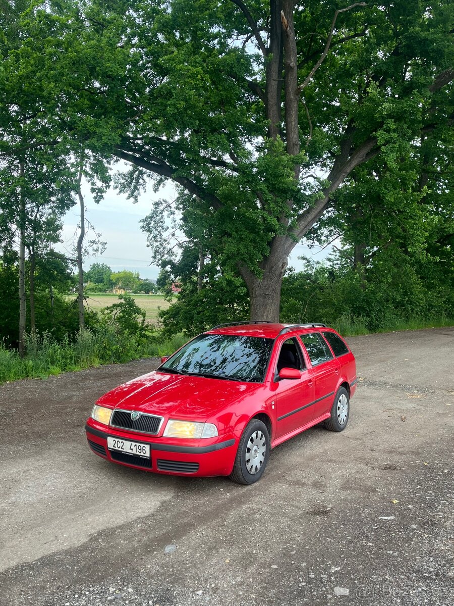 Skoda octavia 1 1.6 benzin tour
