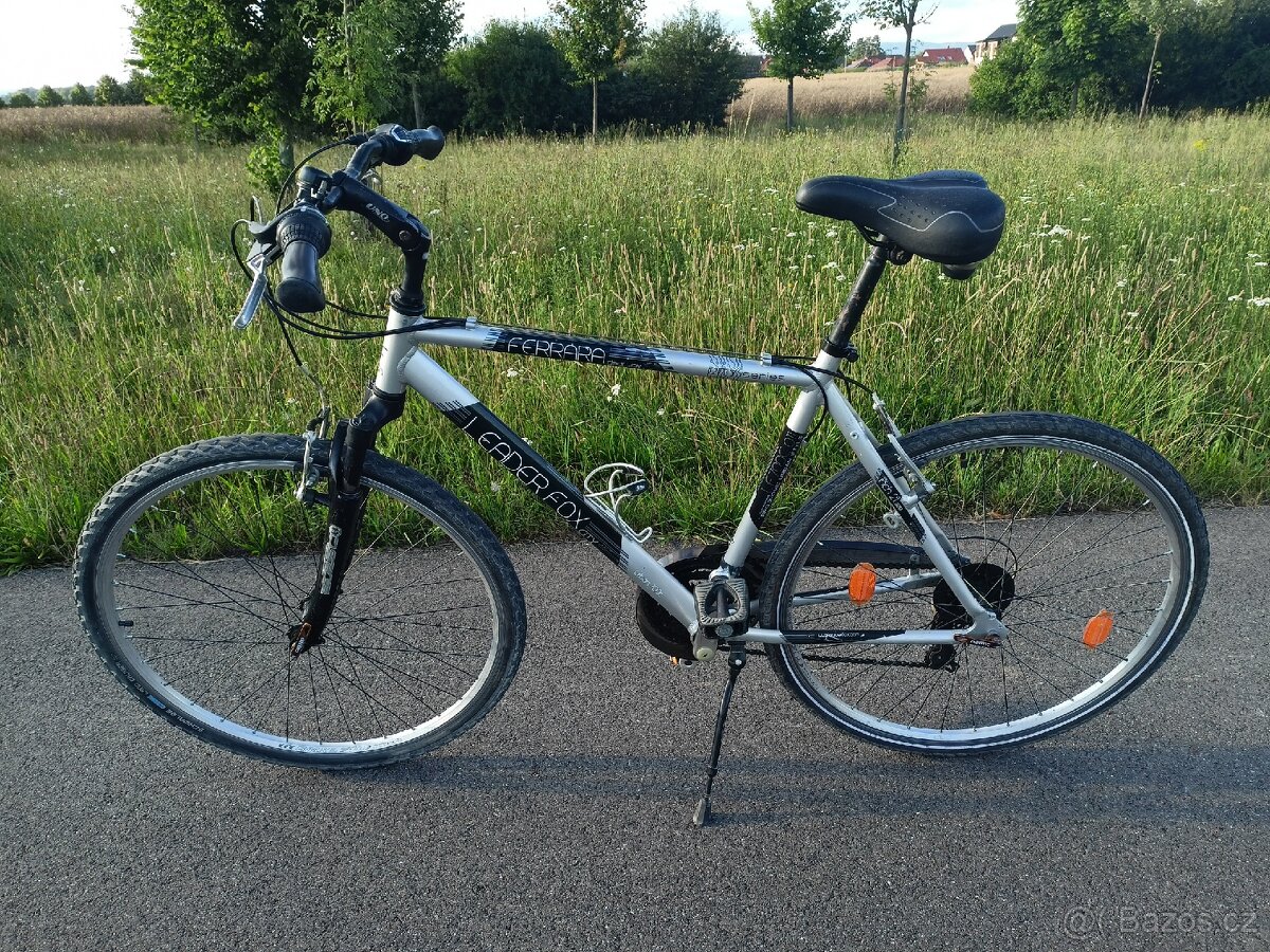 Prodám trekingové kolo Leader Fox