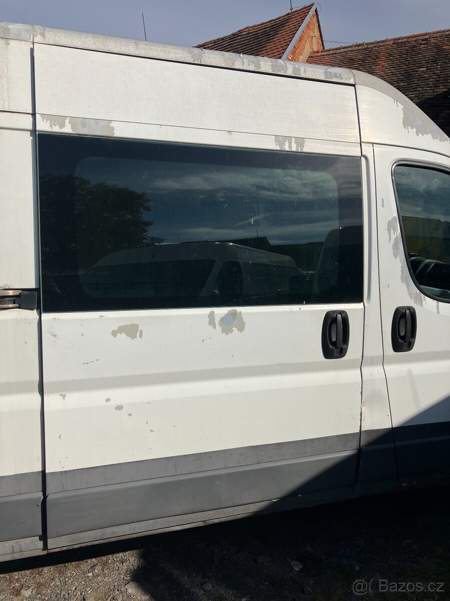 Ducato 2006 boční dveře prosklené