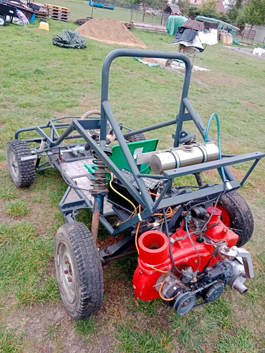 Buggy 600 maluch