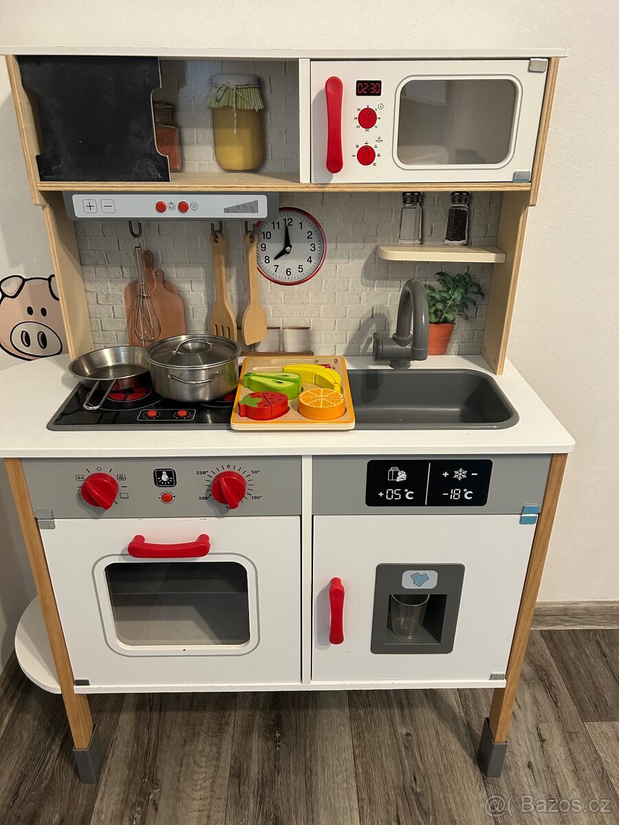 Dřevěná kuchyňka